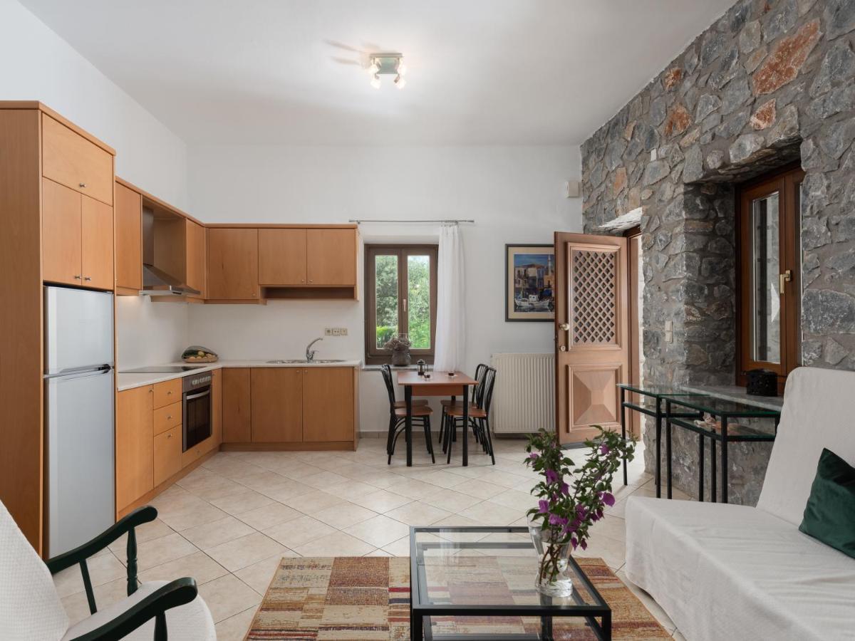 Aura Traditional Apartment Prinés Buitenkant foto